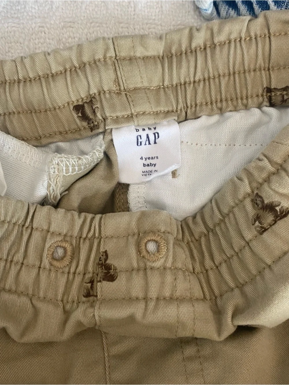 Gap kids size 4 shorts bundle